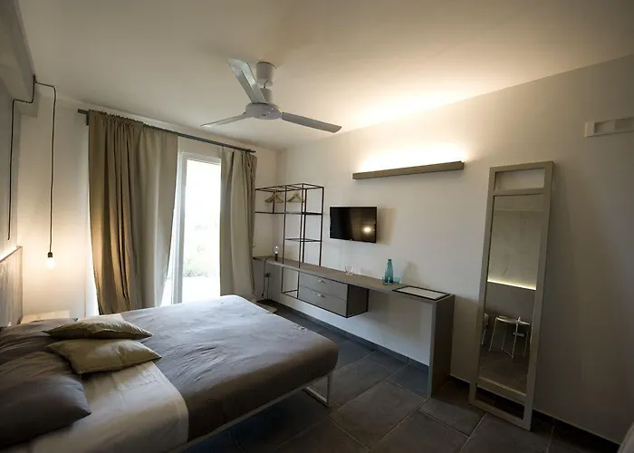 Agua Resort 3*